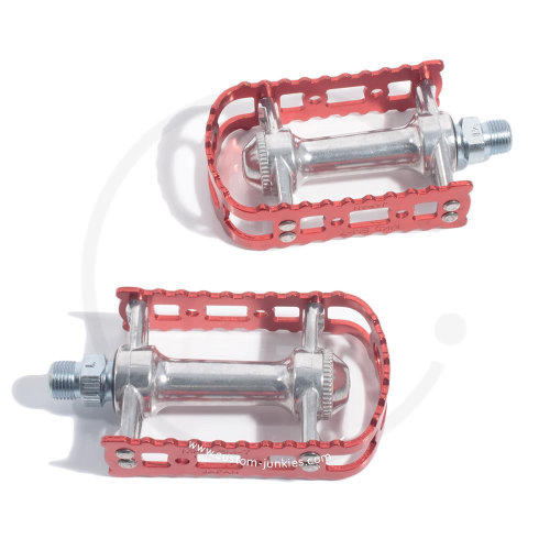 MKS BM-7 Beartrap Pedals - red
